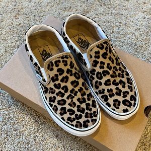 new leopard vans womens 9